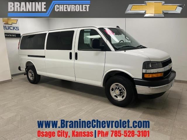 2025 Chevrolet Express Passenger
