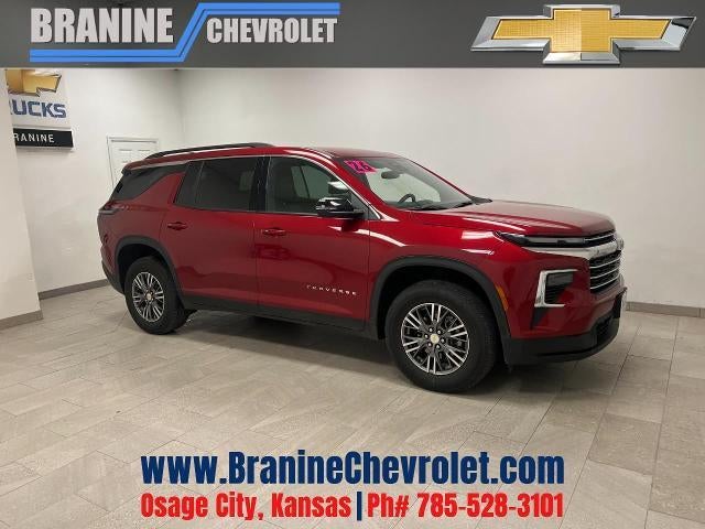 2026 Chevrolet Traverse LT in Radiant Red Tintcoat — front three-quarter view